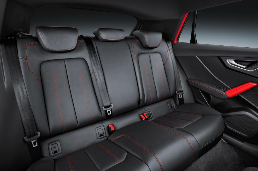 Интерьер Audi Q2 TFSI S-Line 2016 года  (WW) (фото 30 из 30)